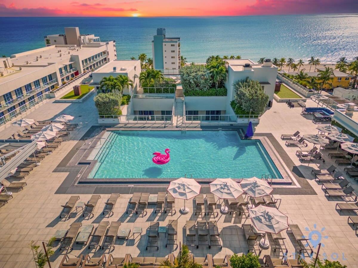 Tropical Oasis - Rooftop Pool- Near Beach - Gym Hollywood Zewnętrze zdjęcie